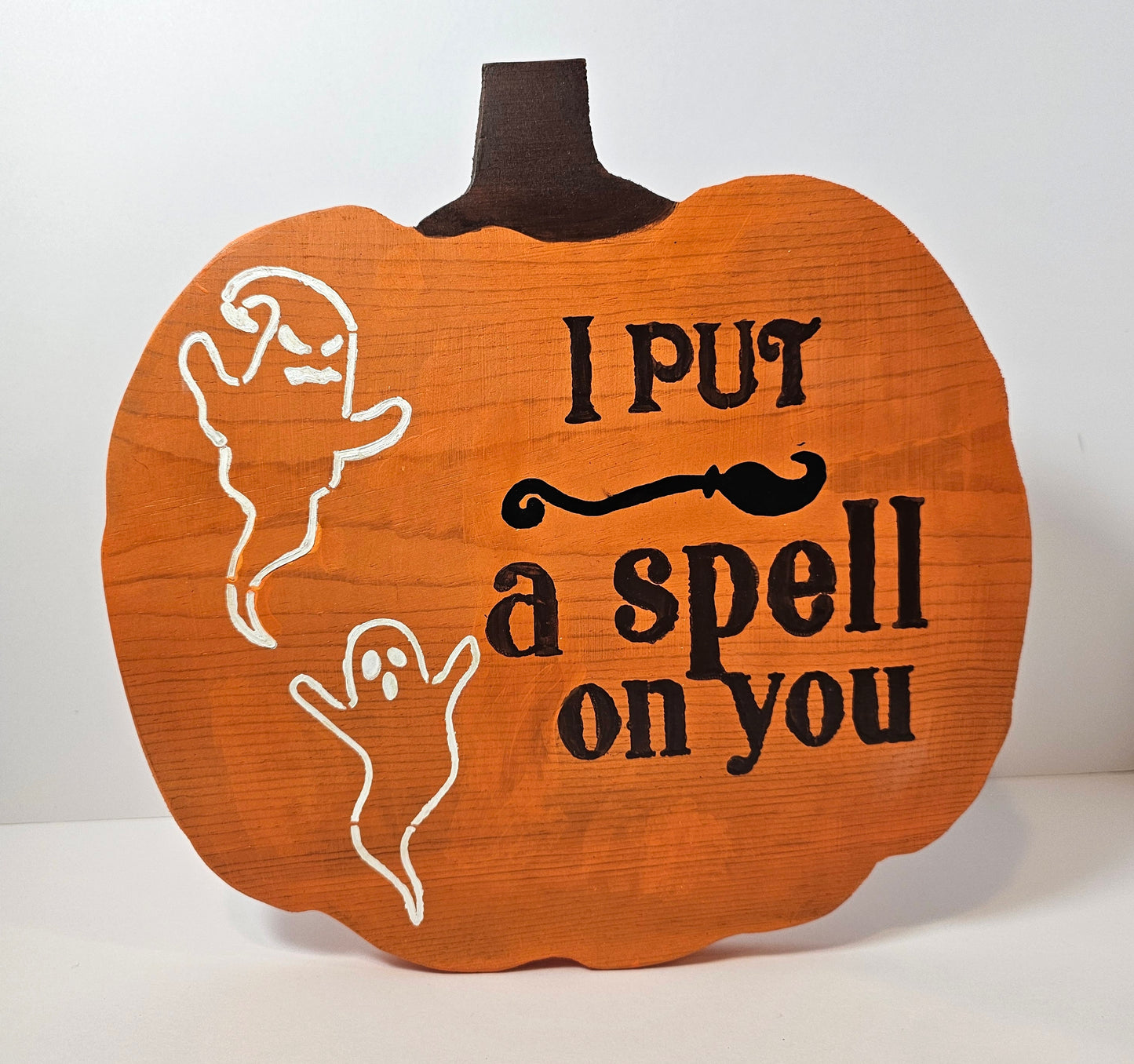 Spooky Spellbinding: Halloween Pumpkin Decoration